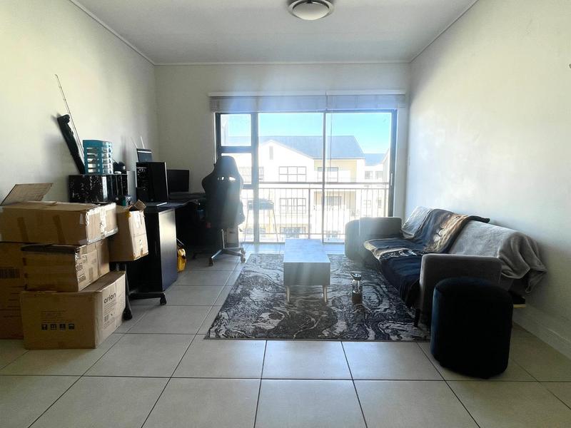 To Let 1 Bedroom Property for Rent in The Huntsman Western Cape